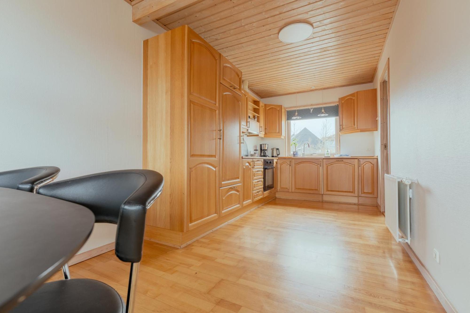 Lovely 5Br House In 토르스하운 외부 사진